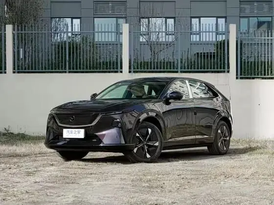 Mazda EZ60 2026 Электро 200 Про Задний привод