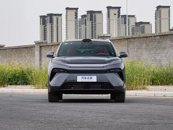 Tang L EV 2025 670KM LiDAR Premium Edition, Задний привод