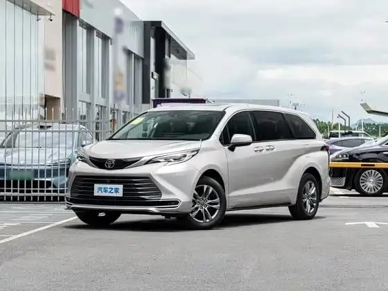 Sienna 2027 2.5L Гибрид Знатный Полный привод