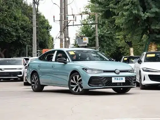 Passat 2026 Pro 300TSI Starlight Dragon Edition 1.5T AKPP Peredniy privod