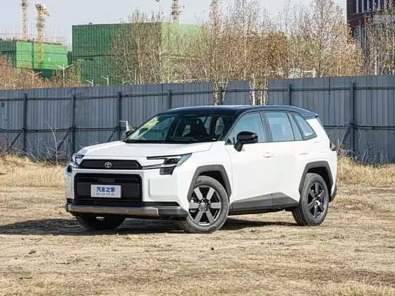Toyota RAV4 2.0L Люкс Вариатор Полный привод