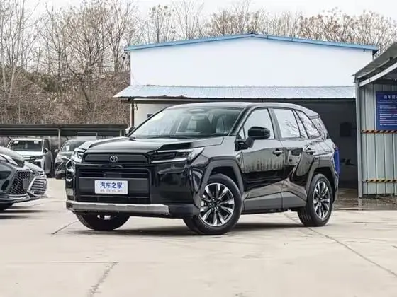 Toyota RAV4 2.0L Люкс Вариатор Передний привод