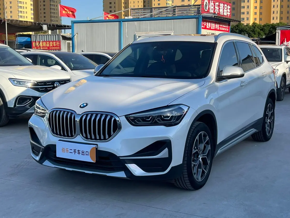 BMW X1, 2022, sDrive20Li, Стильная