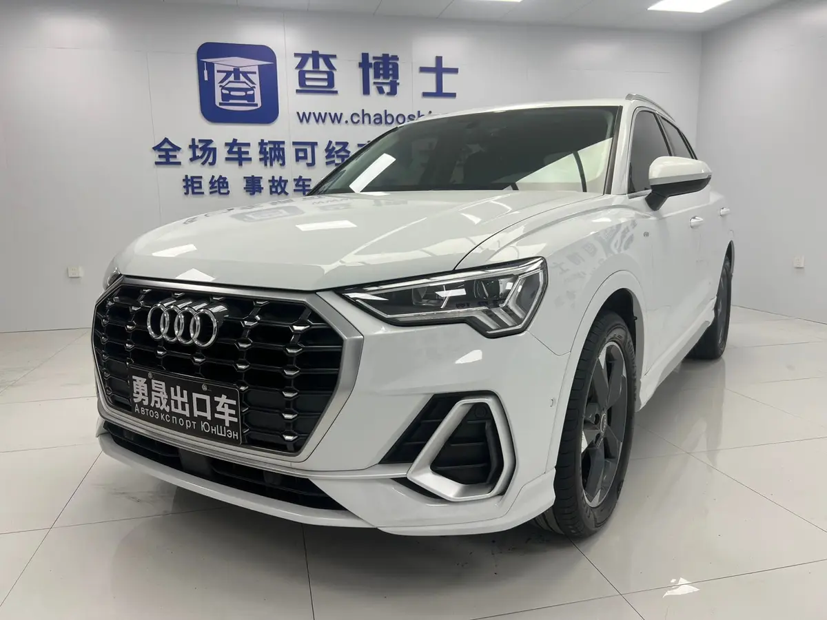 Audi Q3, 2022 модельного года, 35 TFSI, комплектация «Fashion» (спортивная)