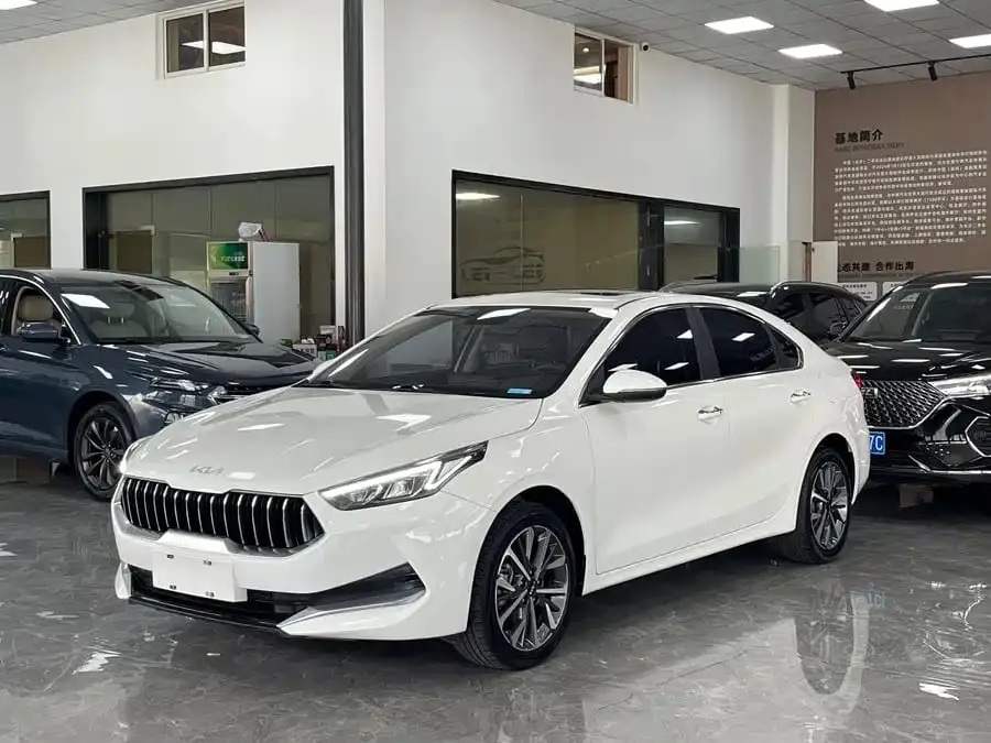 Kia K3, 2021 модельный год (рестайлинг), 1.5L, CVT, комплектация Fashion Edition, 1.5L, автоматическая КПП, передний привод