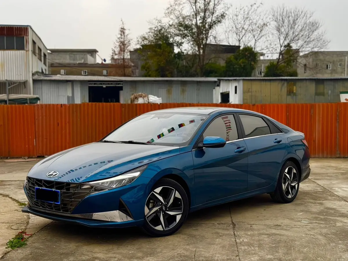 Hyundai Elantra, 2022 модельный год, комплектация Zungui, 240TGDi, 1.4T, DCT (роботизированная КПП с двойным сцеплением), передний привод