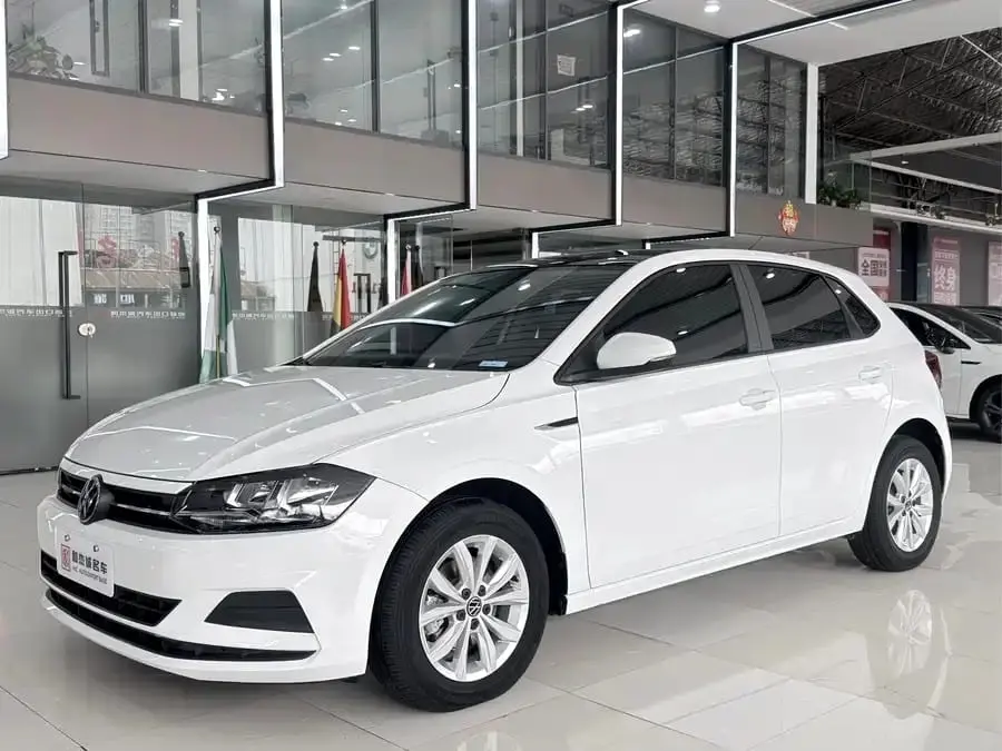 Volkswagen Polo, 2023 модельный год, рестайлинг, Plus, 1.5L (110 л.с.), 6-ст. АКПП, передний привод