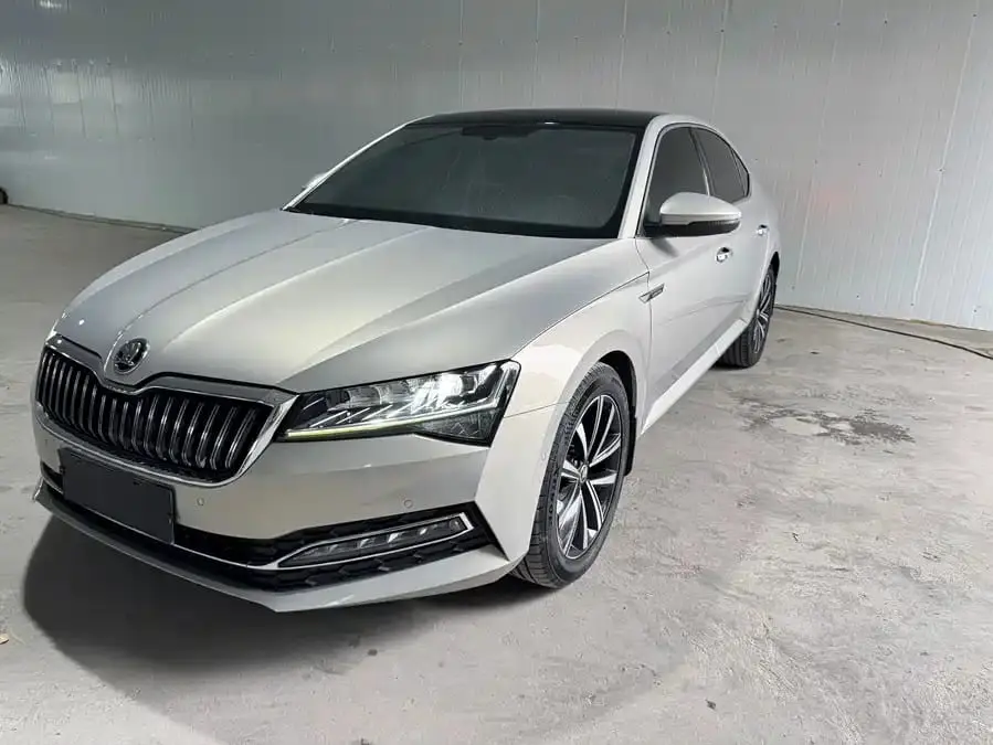 Škoda Superb, 2022 модельный год, TSI280, 1.4T (150 л.с.), DSG, передний привод