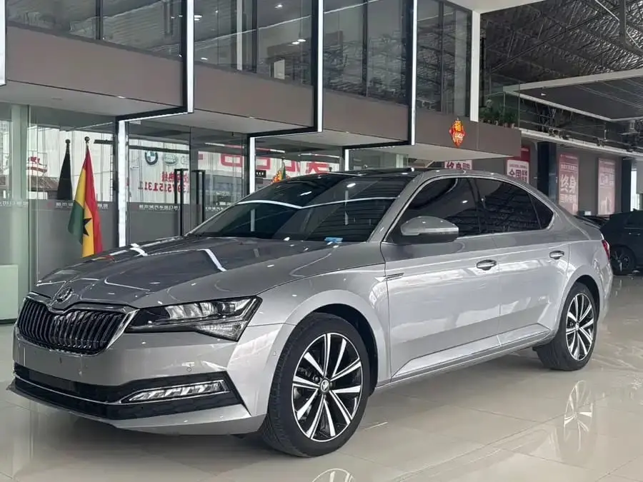 Škoda Superb, 2023 модельный год, TSI280, 1.4T (150 л.с.), DSG, передний привод