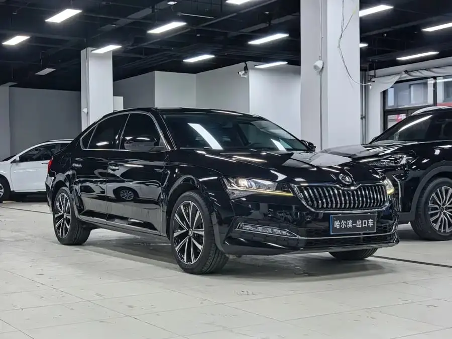 Škoda Superb, 2023 модельный год, рестайлинг, TSI280, 1.4T (150 л.с.), DSG, передний привод