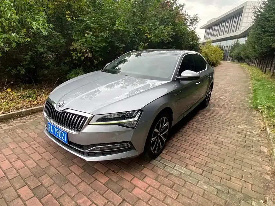 Škoda Superb, 2023 модельный год, рестайлинг, TSI280, 1.4T (150 л.с.), DSG, передний привод