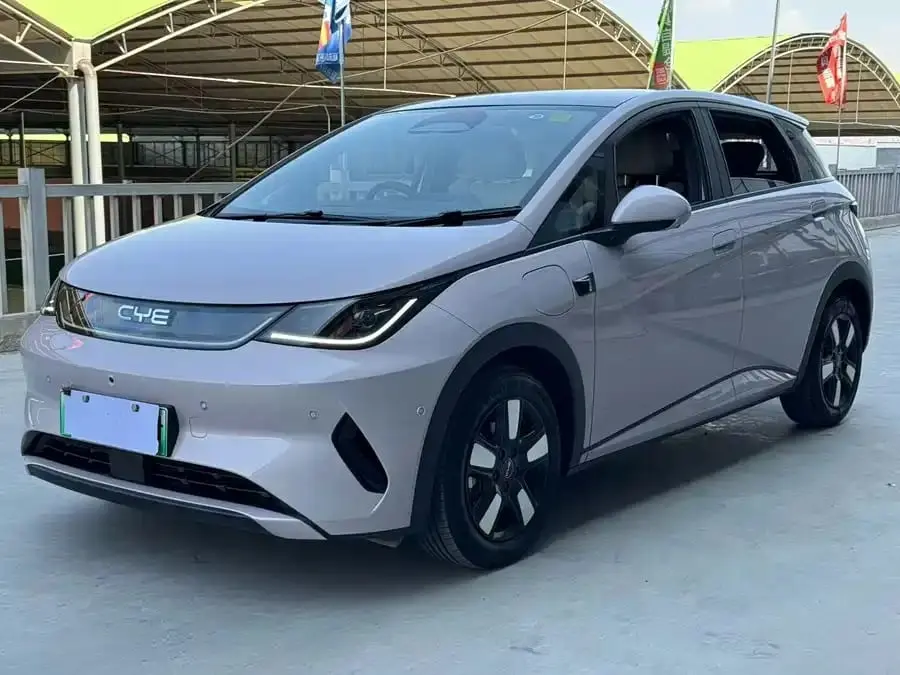 BYD Dolphin, 2025 модельный год, электромобиль (177 л.с.), передний привод, 410 км