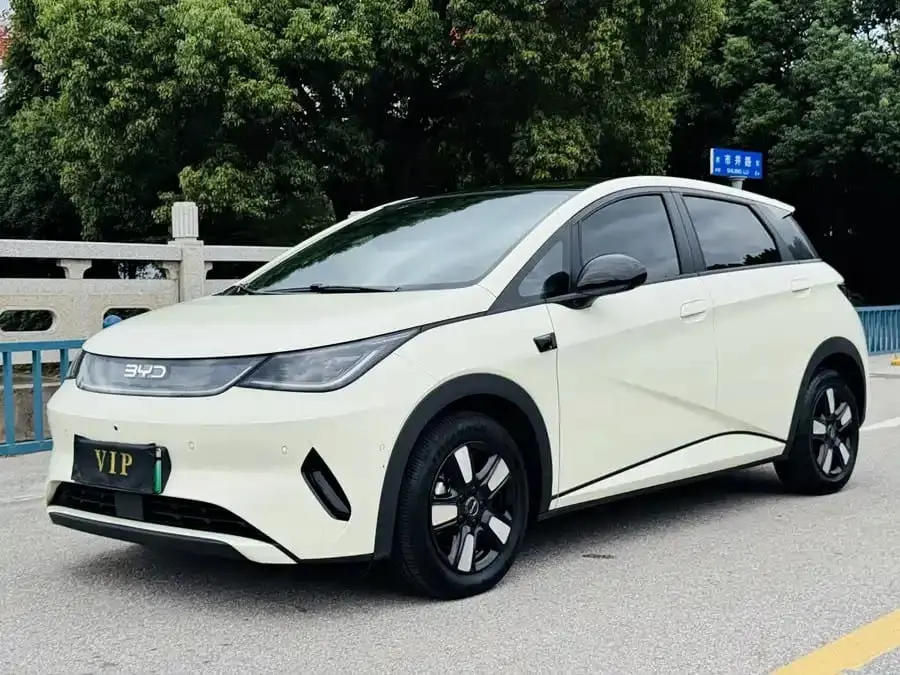 BYD Dolphin, 2025 модельный год, электромобиль (177 л.с.), передний привод, 410 км