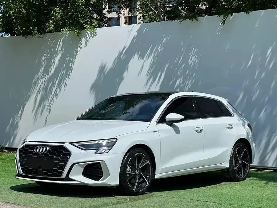 Audi A3 Sportback 2023, 1.4T (150 л.с.), передний привод