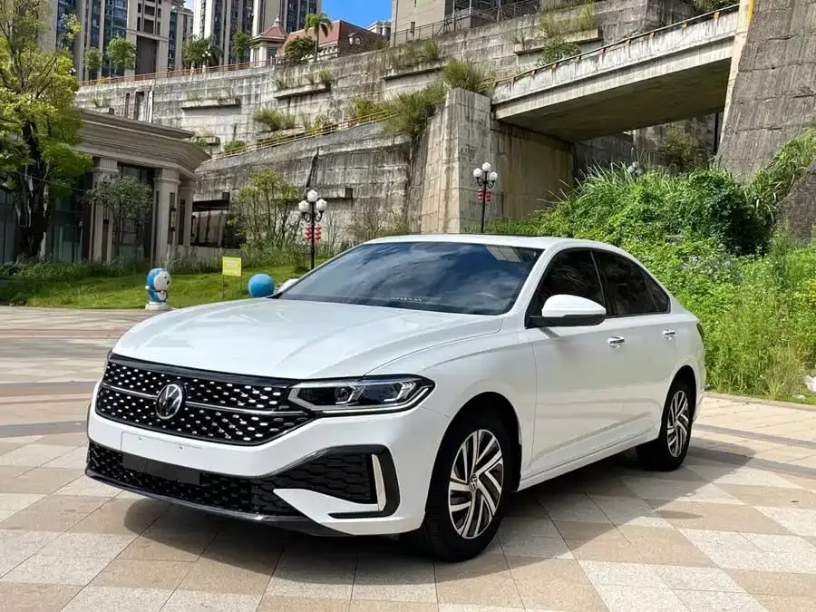 Volkswagen Lavida 2023, 1.5L (110 л.с.), передний привод