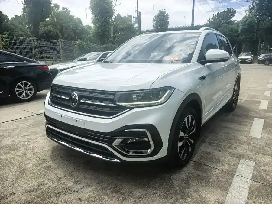 VW Tacqua 2021, 1.4T (150 л.с.), передний привод