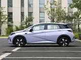 Dolphin 2025 Smart-Drive 410KM Fashion Edition, Передний привод 4