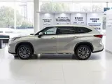 Highlander 2.5L Гибрид Люкс 7-мест Полный привод 4