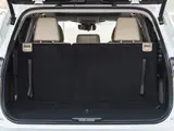 Highlander 2.5L Гибрид Высший 7-мест Полный привод 11