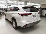 Highlander 2.5L Гибрид Элита 7-мест Полный привод 6