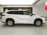 Highlander 2.5L Гибрид Элита 7-мест Полный привод 4