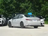 Camry 2026 2.0L Гибрид Знатный Передний привод 5