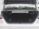 Camry 2026 2.0L Гибрид Знатный Передний привод 12