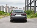 Camry 2026 2.0L Гибрид Лучезарный Передний привод 5