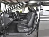 Camry 2026 2.0L Гибрид Лучезарный Передний привод 9