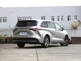 Sienna 2026 2.5L Гибрид Люкс Полный привод 7