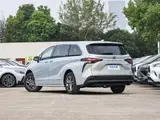 Sienna 2026 2.5L Гибрид Комфорт Передний привод 4