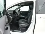 Granvia 2026 2.5L Гибрид Знатный PLUS Передний привод 9