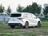 Granvia 2026 2.5L Гибрид Знатный PLUS Полный привод 6