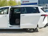 Granvia 2026 2.5L Гибрид Премиум MAX Полный привод 8