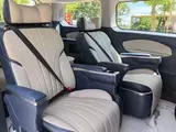 Transit двойная шина 2024 T8 2.3T Дизель АКПП, длинная база, средняя крыша, 15 мест, задний привод 12
