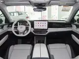 Passat 2026 Pro 300TSI Starlight Dragon Edition 1.5T AKPP Peredniy privod 8