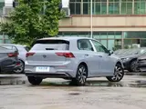 Volkswagen Golf 2026 300TSI 1.5Т Pro DSG Передний привод 4