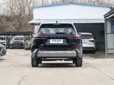 Toyota RAV4 2.0L Люкс Вариатор Передний привод 7