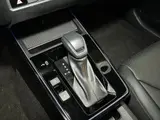Toyota Corolla 2026 1.8L Гибрид Элита Вариатор Передний привод 10