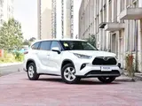 Highlander 2.5L Гибрид Элита 7-мест Передний привод 1