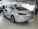 Camry 2026 2.0L Гибрид Люкс Передний привод 4