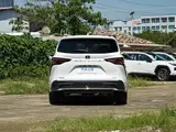 Granvia 2026 2.5L Гибрид Комфорт Передний привод 6