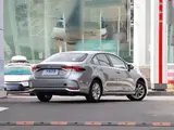 Toyota Corolla 1.8L Гибрид Флагман Вариатор Передний привод 5