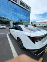Hyundai Elantra, 2023 модельного года, 1.5L, комплектация «Элитная» (GLX) 9