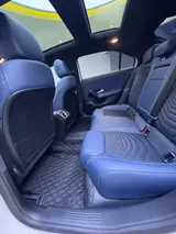 Mercedes-Benz A 180, 2022 модельного года, спортивный седан 7