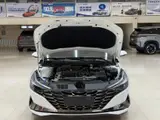 Hyundai Elantra, 2022 модельного года, 1.5L CVT LUX, комплектация «Люкс» 7