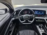 Hyundai Elantra, 2022 модельного года, 1.5L, CVT, комплектация «LUX (Премиум)», экологический стандарт China VI 6
