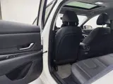 Hyundai Elantra, 2022 модельного года, 1.5L, CVT, комплектация «LUX (Премиум)», экологический стандарт China VI 10