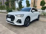 Audi Q3 2022 модельного года, комплектация «Спортивная» 1