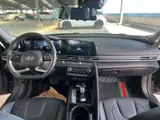 Hyundai Elantra, 2023 модельного года, 1.5L CVT LUX, комплектация «Люкс», экологический класс China VI 10